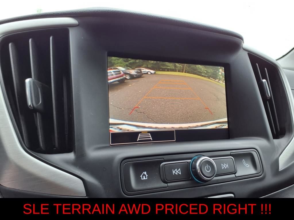 2022 GMC Terrain SLE - Photo 19