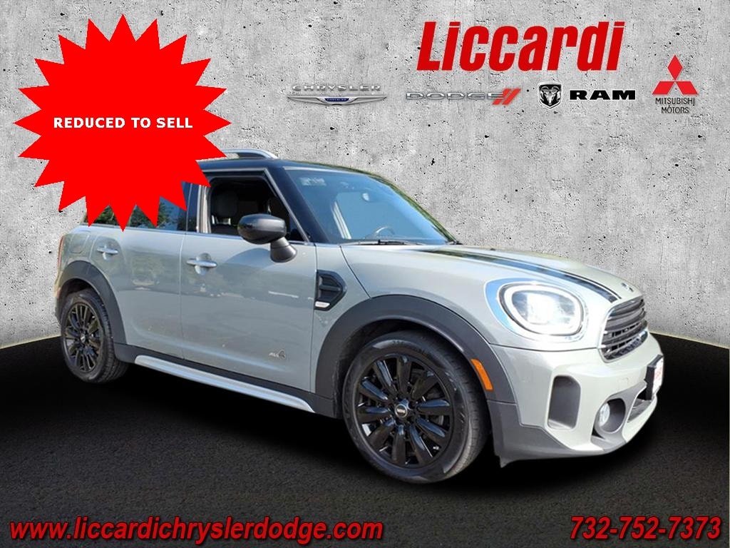 2021 MINI Countryman Oxford Edition's photo