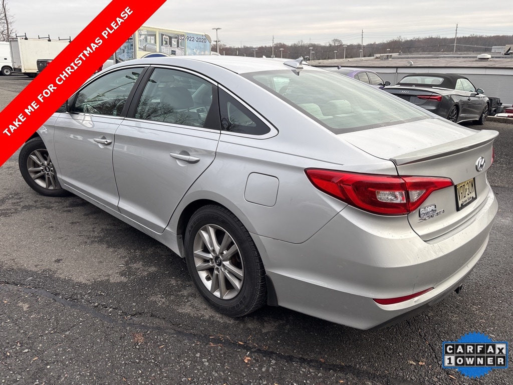 Used 2015 Hyundai Sonata SE Sedan