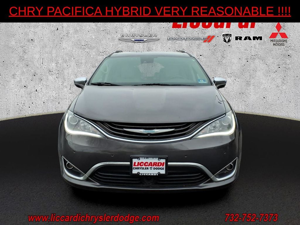 Used 2018 Chrysler Pacifica Hybrid Limited with VIN 2C4RC1N75JR358566 for sale in Green Brook Township, NJ