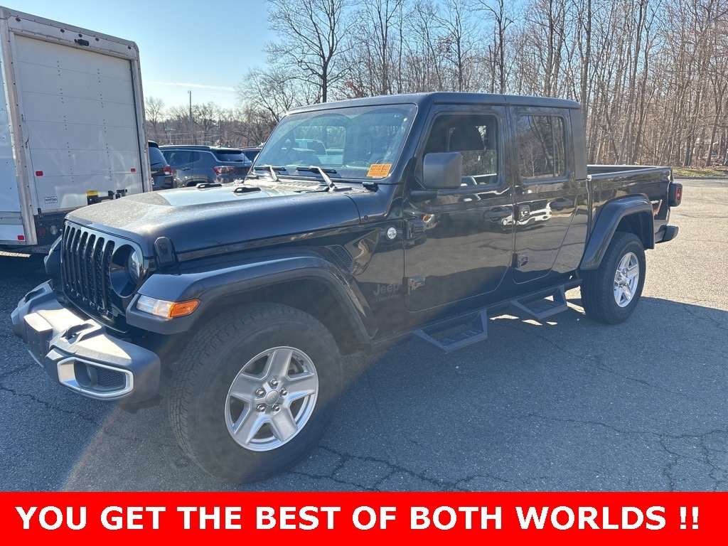 2021 Jeep Gladiator Sport S's photo