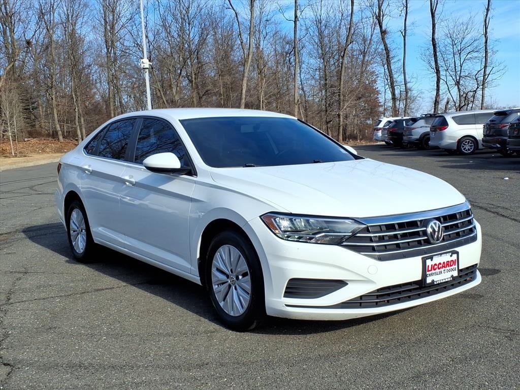 2019 Volkswagen Jetta S's photo