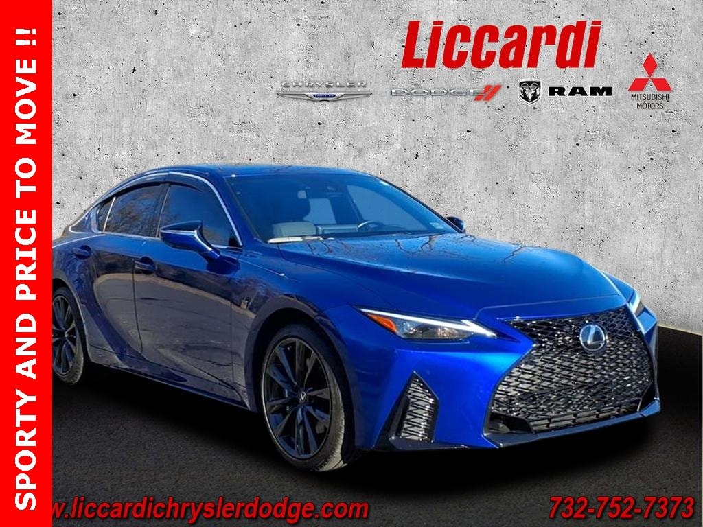 2024 Lexus IS 350 F SPORT DESIGN's photo