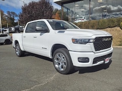 2025 Ram 1500 BIG HORN CREW CAB 4X4 5'7 BOX Pickup