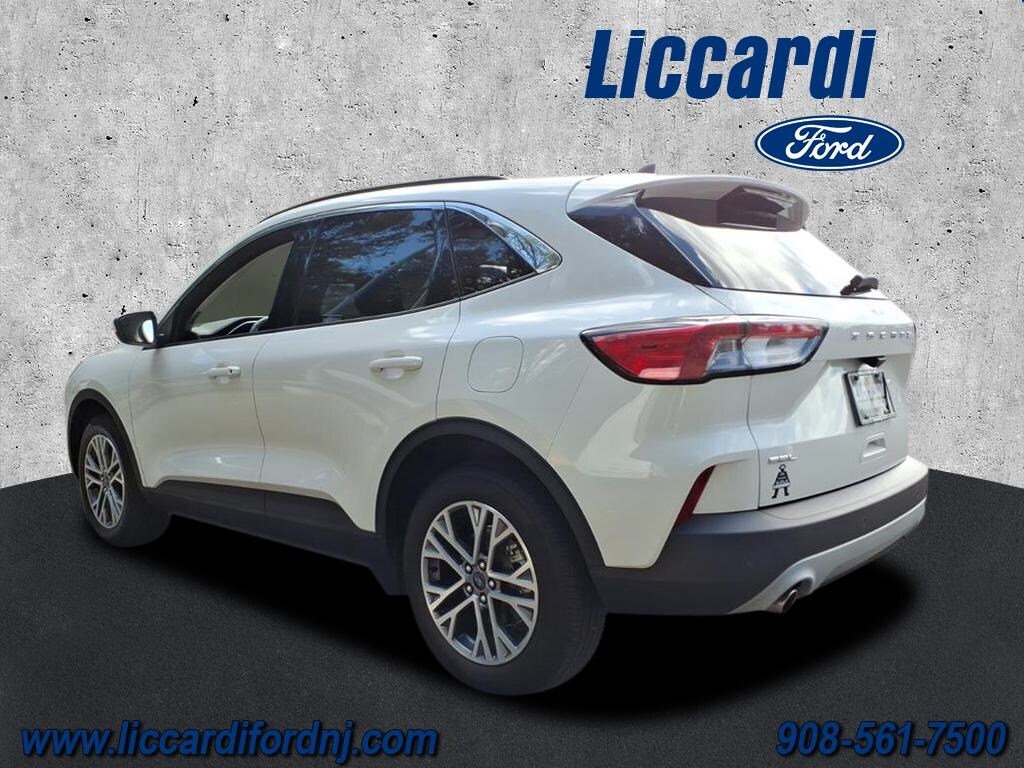 2022 Ford Escape SEL photo 4