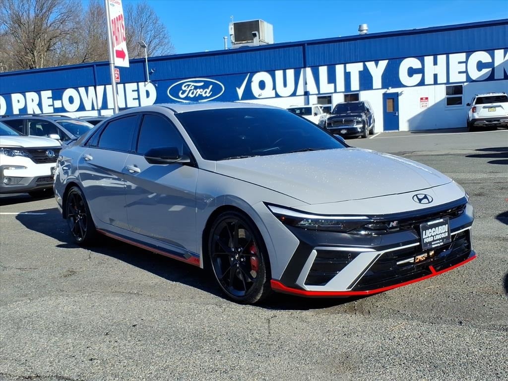 Used 2025 Hyundai Elantra N Base Sedan