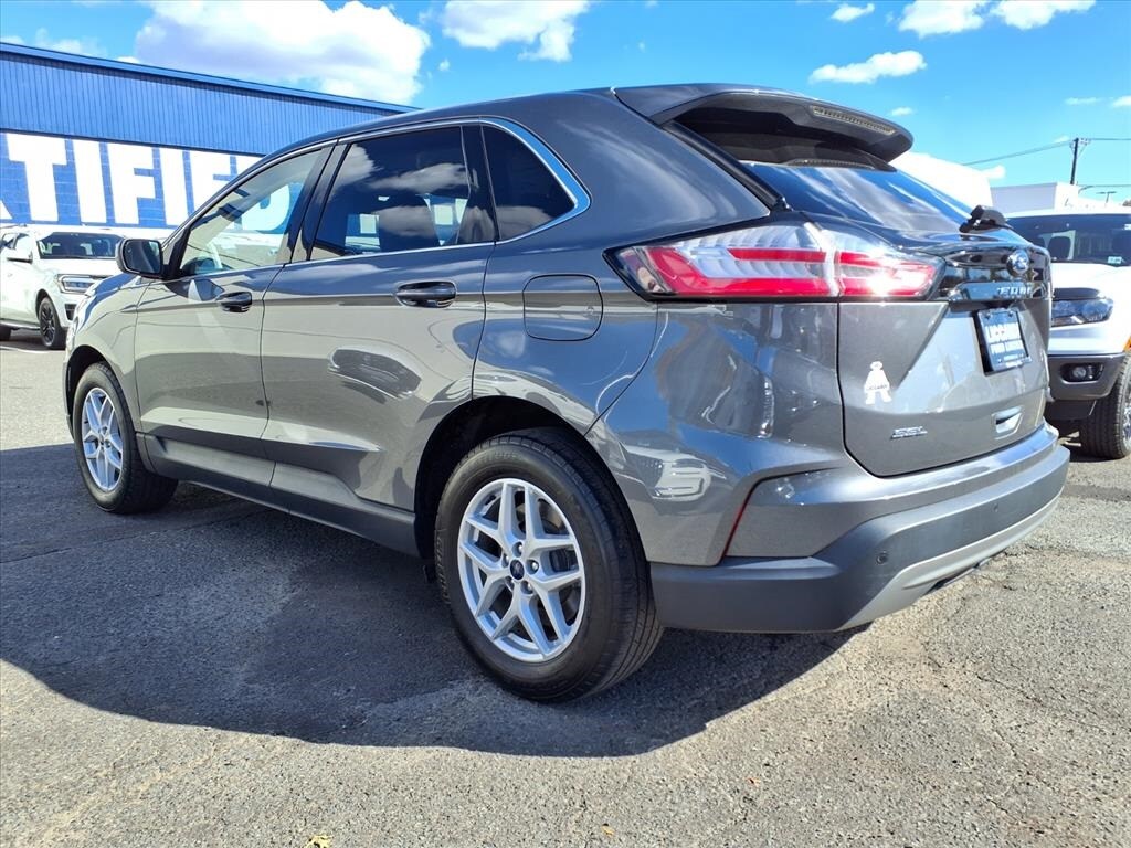Used 2022 Ford Edge SEL SUV