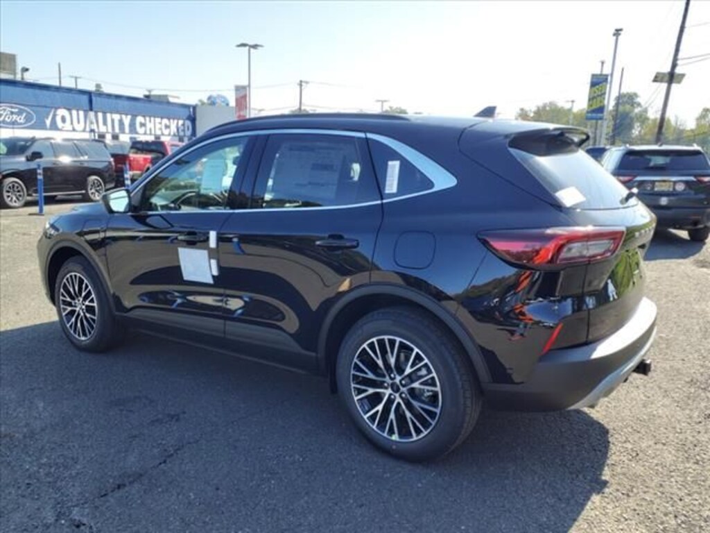 Used 2023 Ford Escape Plug-In Hybrid Phev SUV