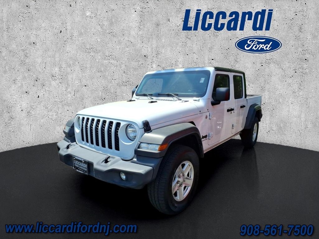 Used 2020 Jeep Gladiator Sport Truck