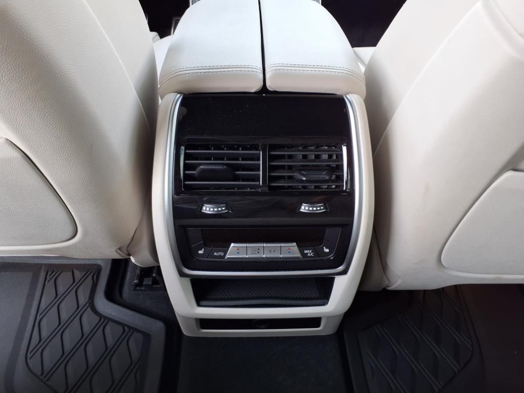2022 BMW X5 40i - Photo 11