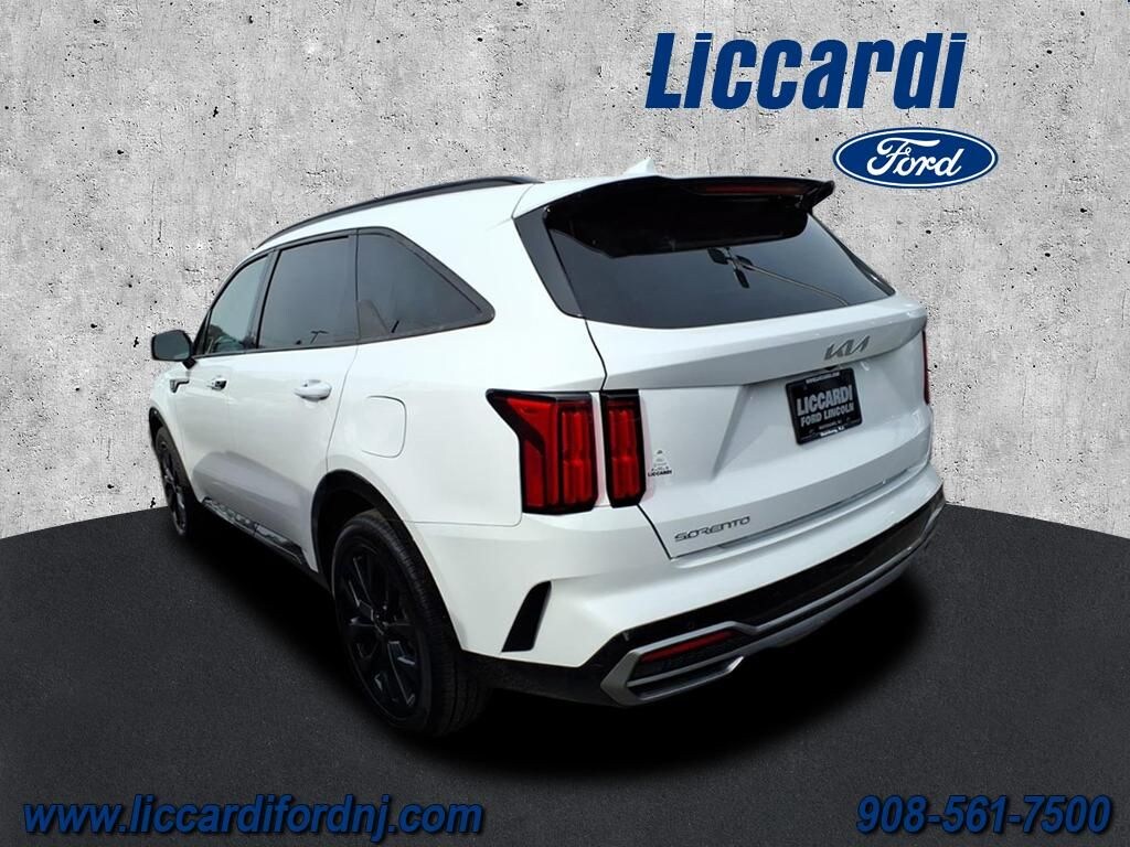 Used 2023 Kia Sorento SX SUV