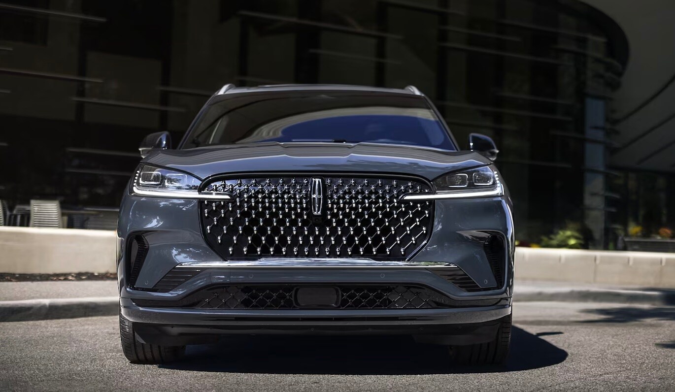 2025 lincoln suvs for lease at liccardi lincoln.jpg