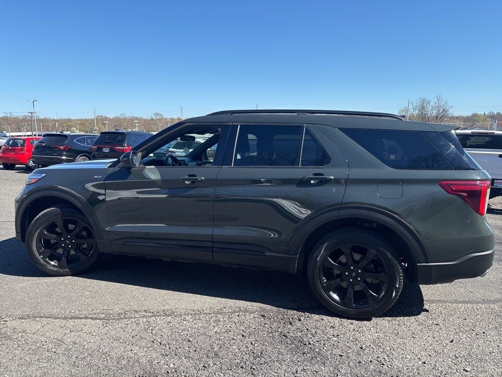 Used 2023 Ford Explorer ST-Line SUV