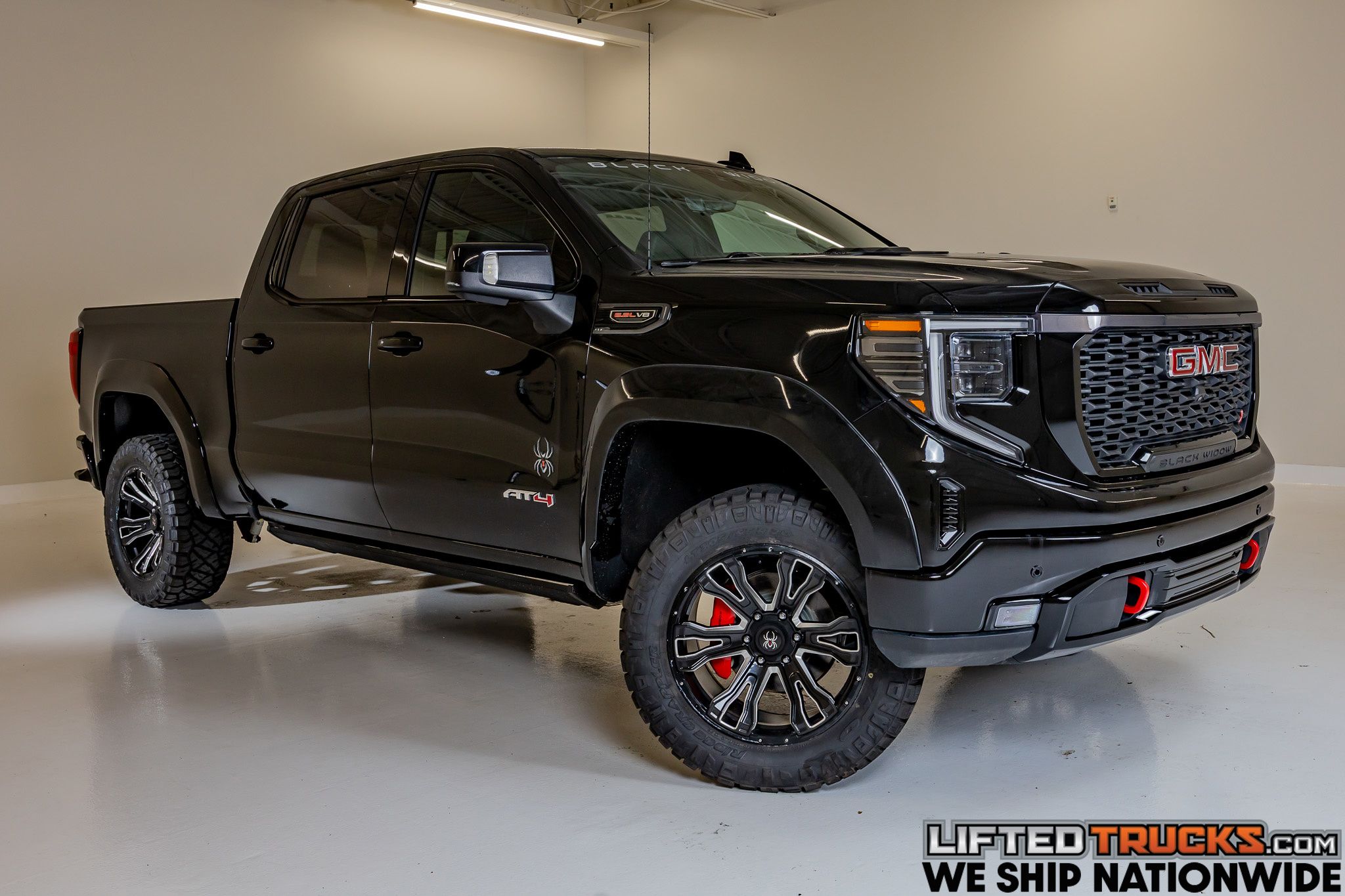 2022 GMC Sierra 4WD Crew Cab Short Box AT4's photo
