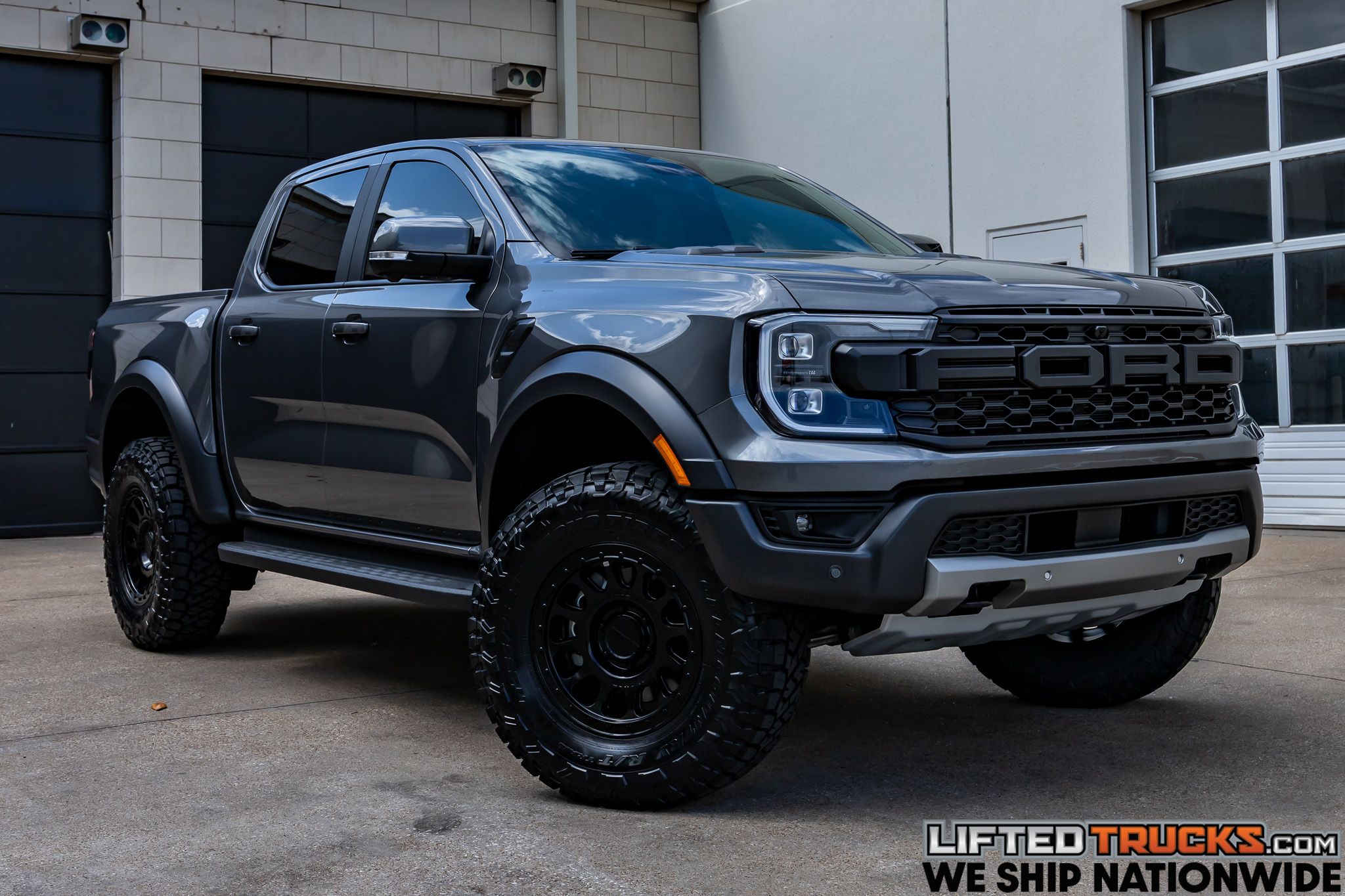 2025 Ford Ranger Raptor 4x4 SuperCrew 5' Box's photo