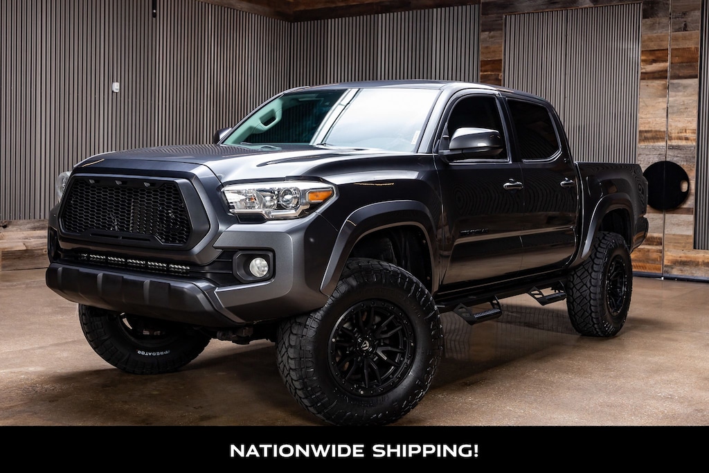Used 2018 Toyota Tacoma SR5 Truck