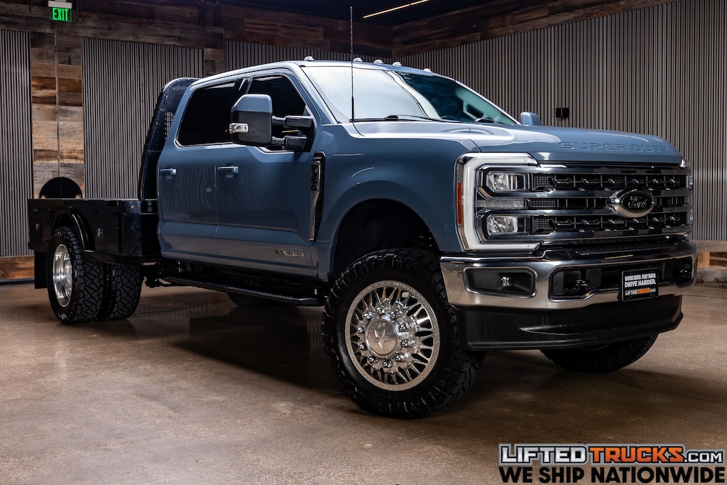 Used 2023 Ford F-350SD Lariat Chassis