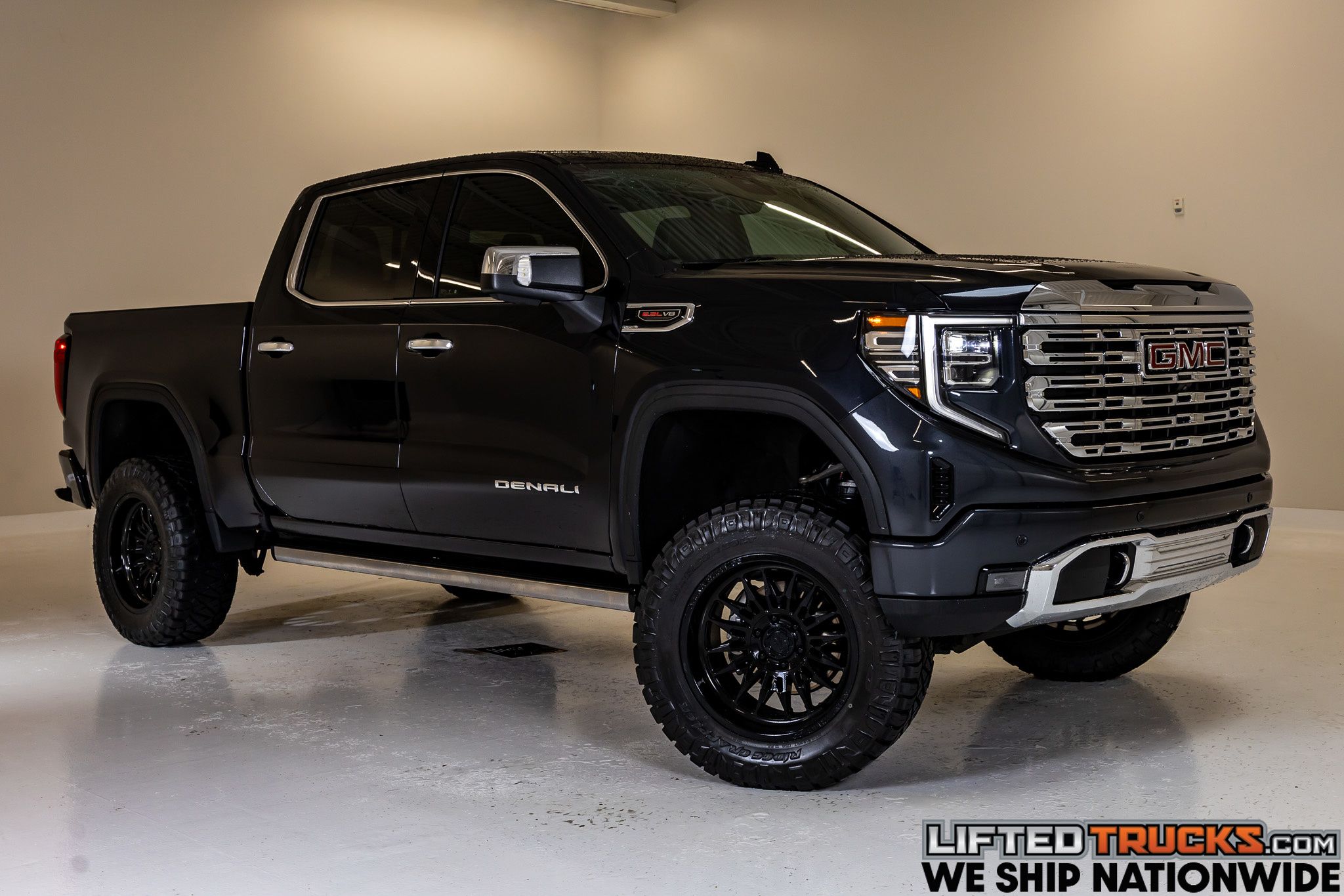 2023 GMC Sierra 4WD Crew Cab Short Box Denali's photo