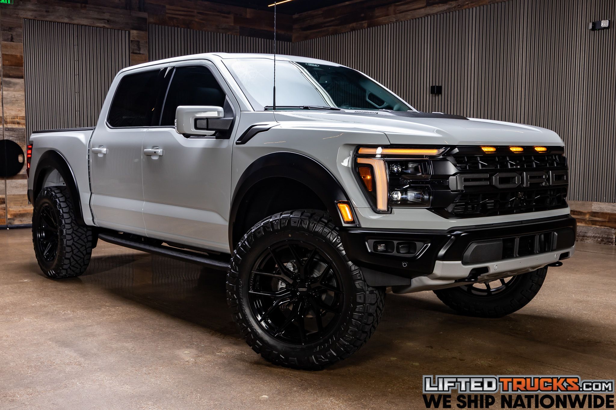 2026 Ford F-150 Raptor 4x4 SuperCrew 5-1/2 Box's photo