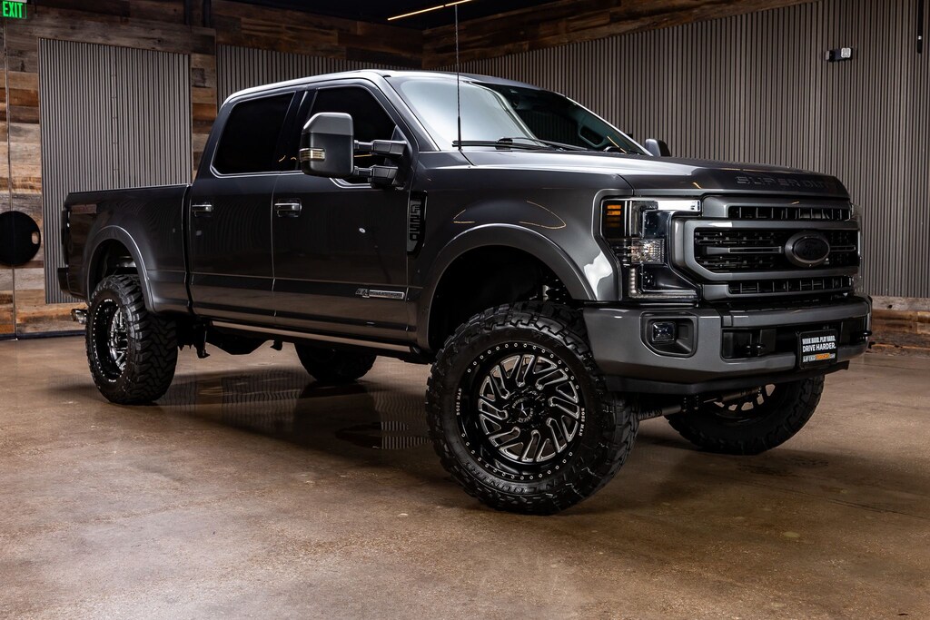 Used 2022 Ford F-250SD Lariat Truck