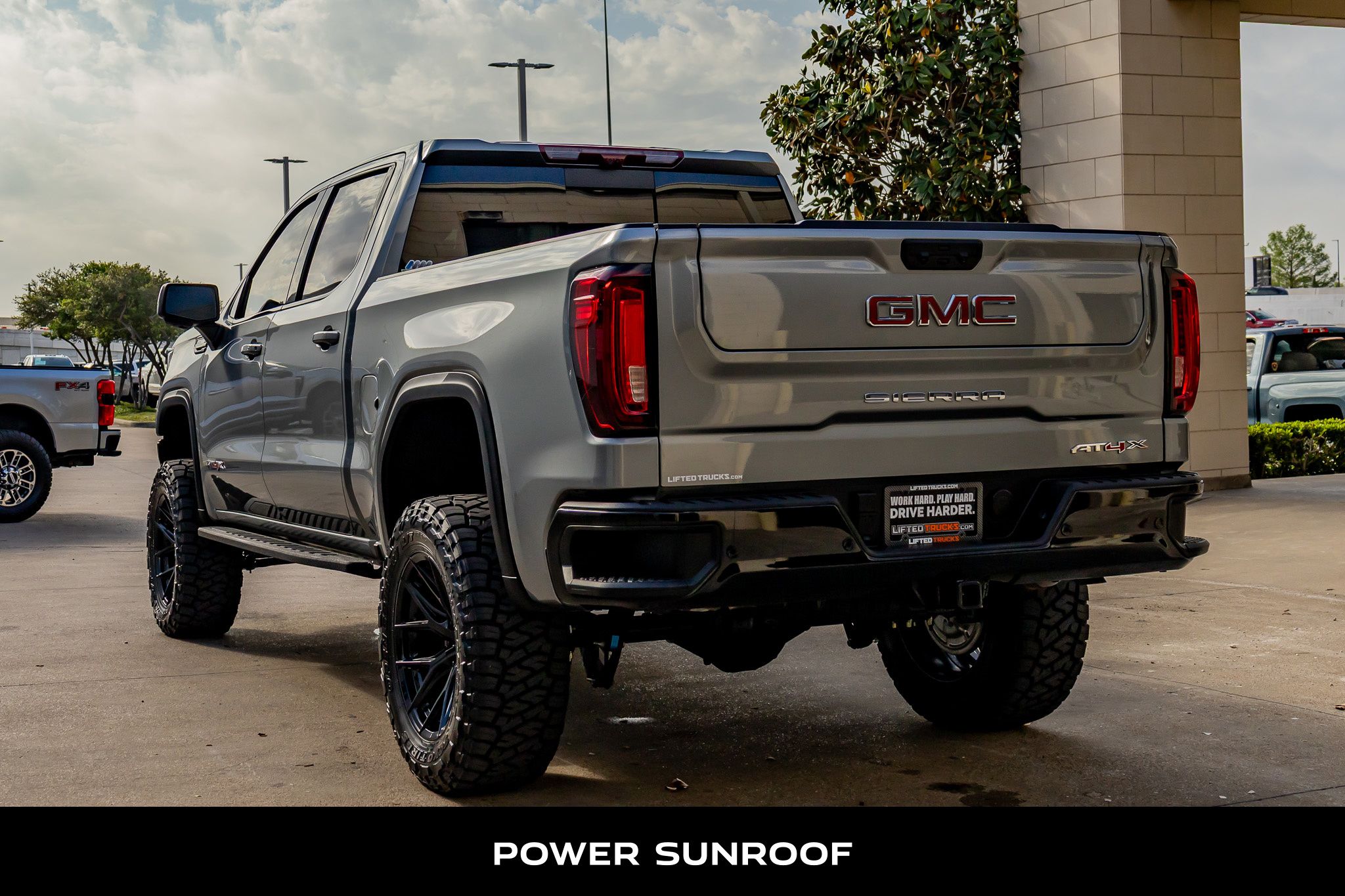 2026 GMC Sierra 1500 AT4X - Photo 7