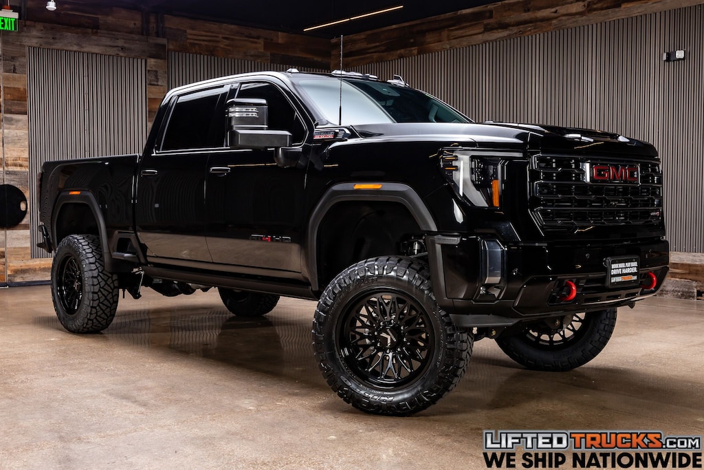Used 2024 GMC Sierra 2500HD AT4 Truck