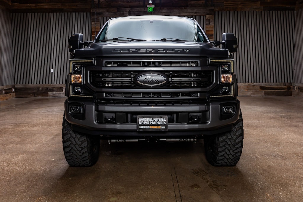 Used 2022 Ford F-250SD Lariat Truck