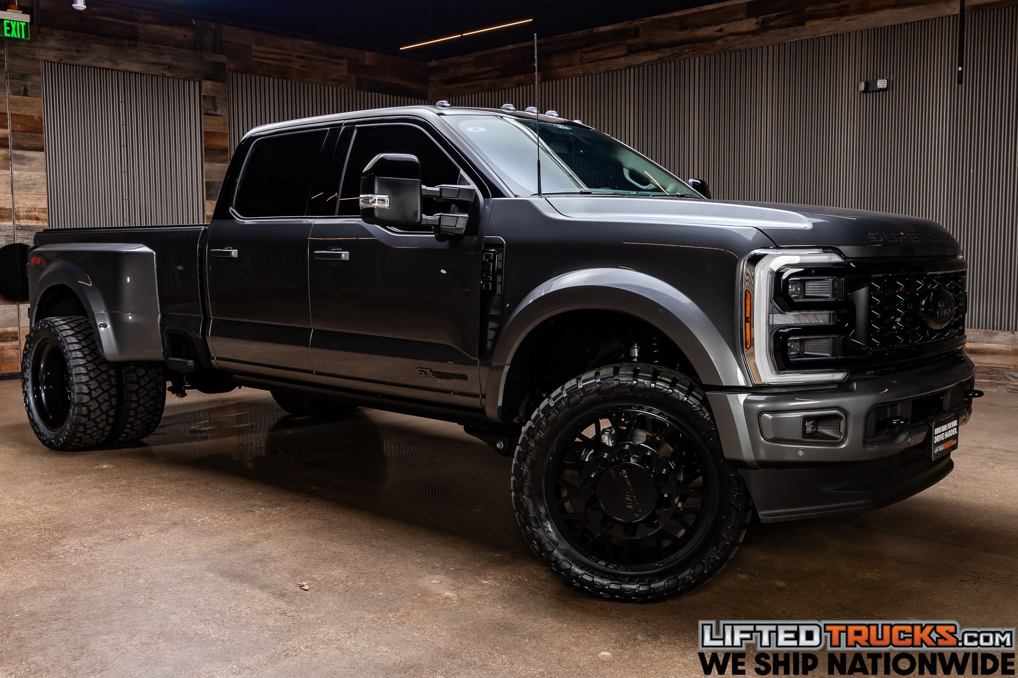 2026 Ford F-450 Super Duty Platinum