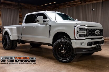 Rear Wheel Impact Area Kit Extended Dually Coverage | FORD F-350 PLATINUM 2020 Rear Wheel Impact Area Kit Extended Dually Coverage | FORD F-350 PLATINUM 2020
