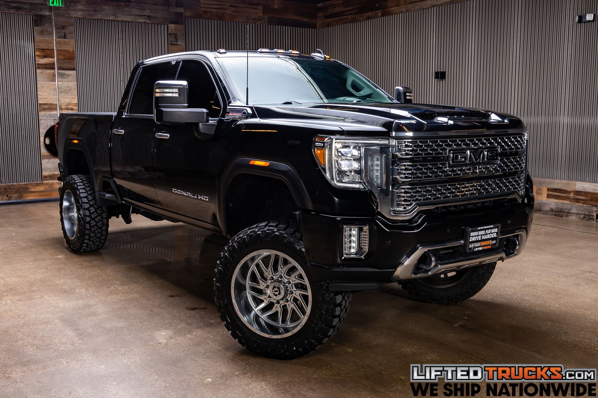 2023 GMC Sierra 4WD Crew Cab Standard Box Denali's photo
