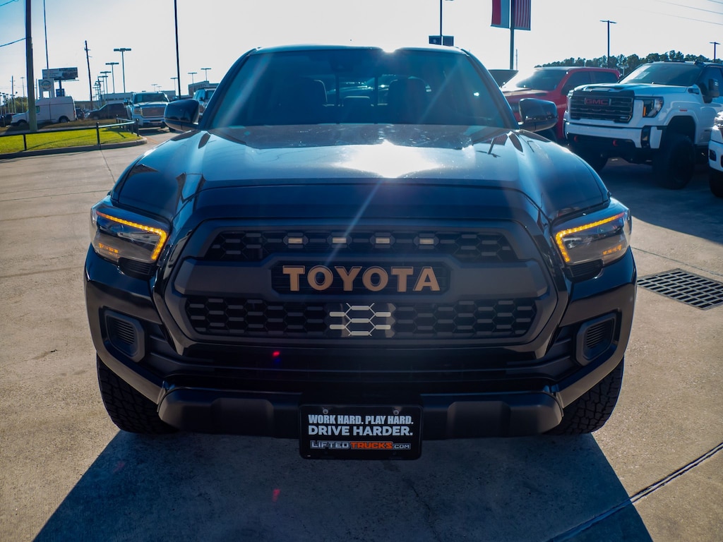 Used 2023 Toyota Tacoma SR Truck