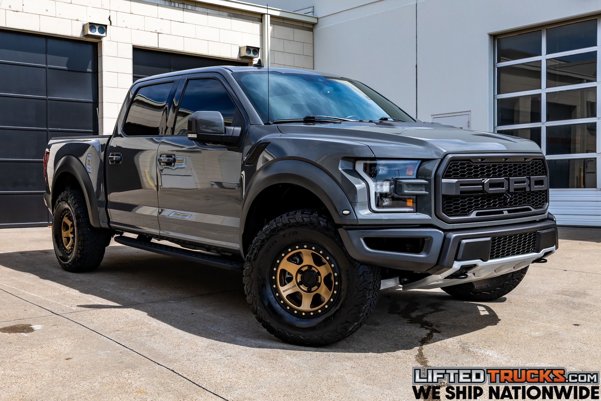 2020 Ford F-150 Raptor 4x4 SuperCrew 5-1/2 Box's photo