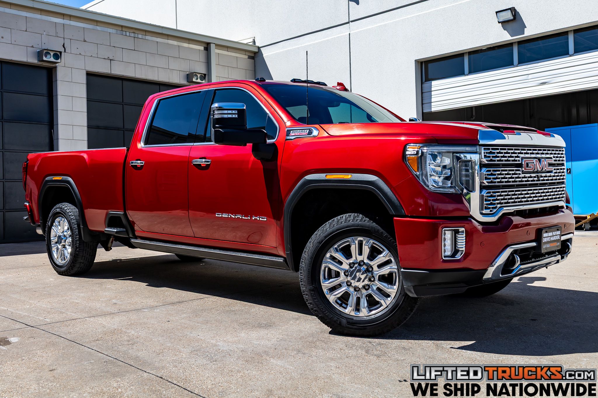 2023 GMC Sierra 4WD Crew Cab Standard Box Denali's photo