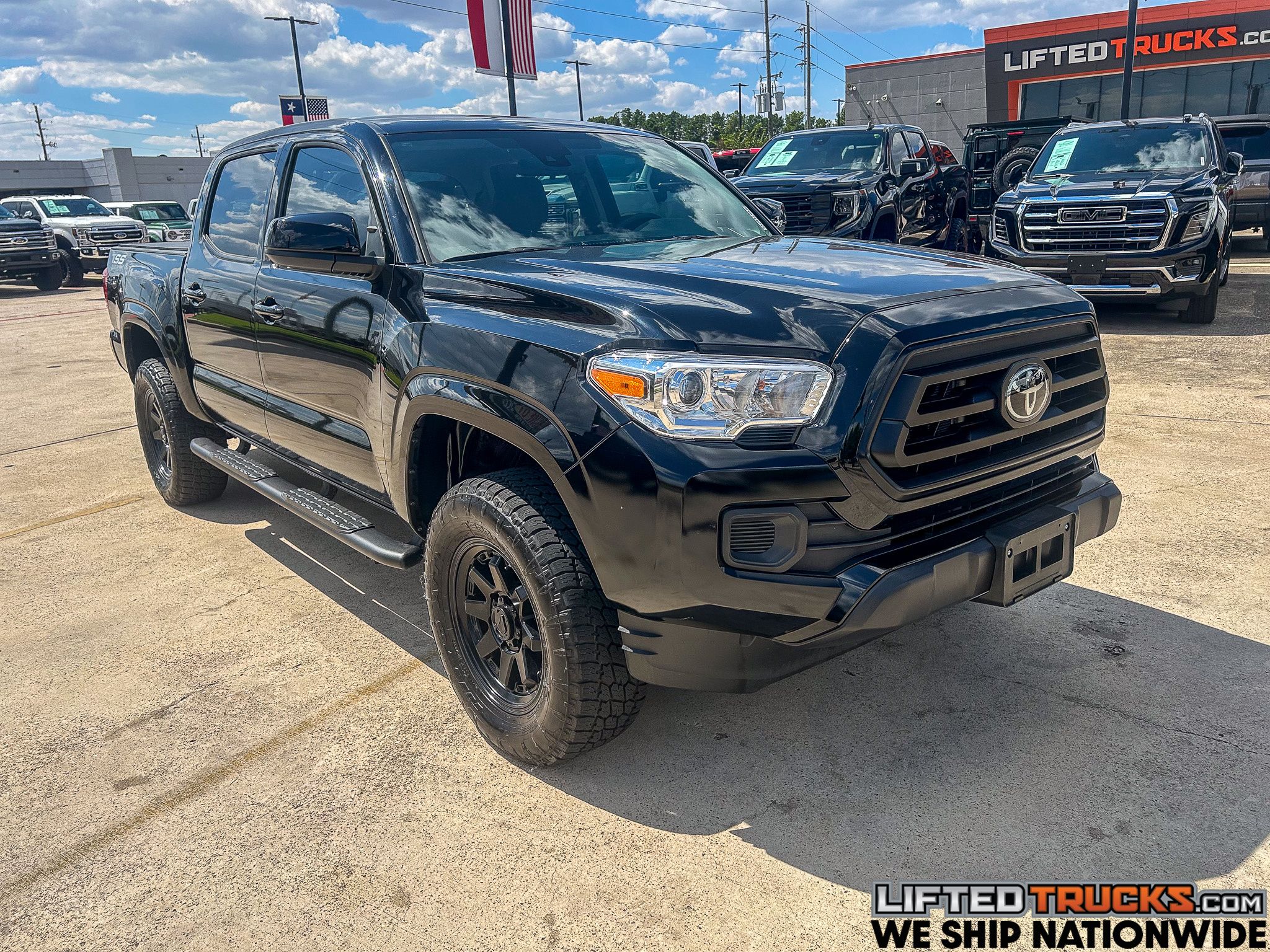 2023 Toyota Tacoma SR's photo