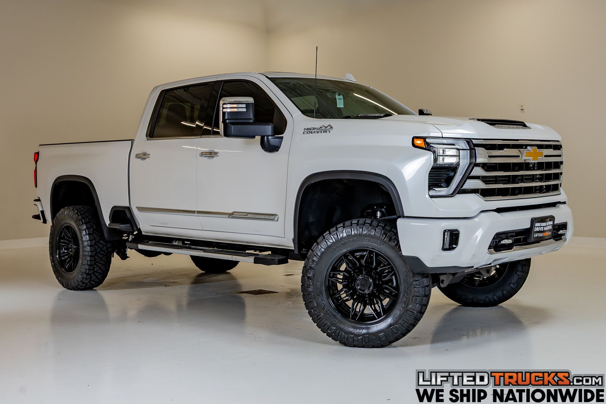 2025 Chevrolet Silverado HD High Country 4WD Crew Cab Standard Box's photo