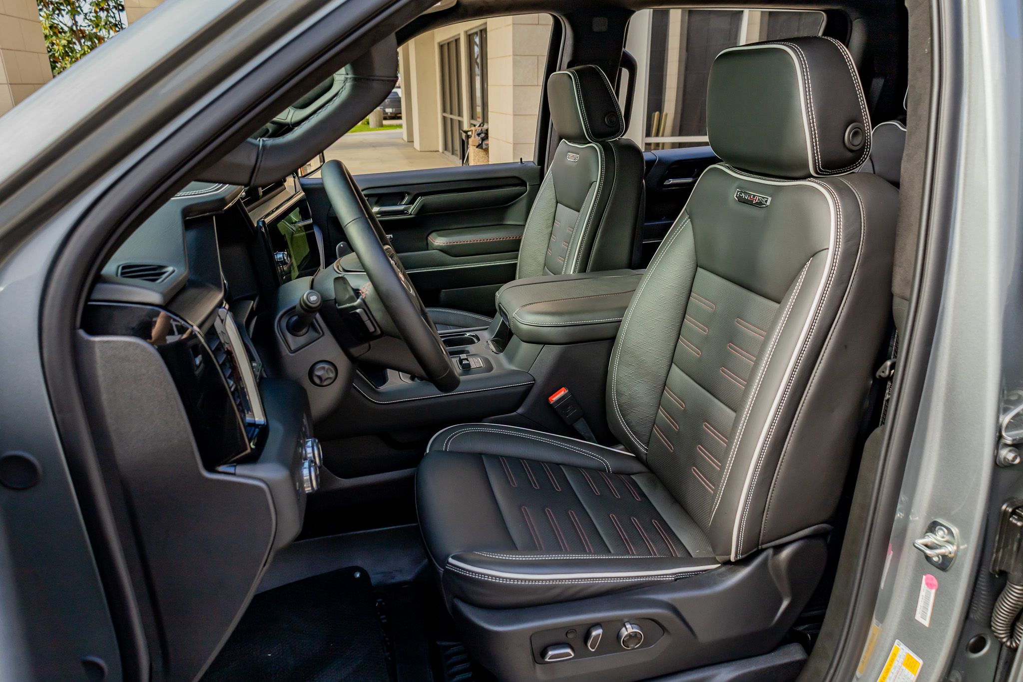 2026 GMC Sierra 1500 AT4X - Photo 30