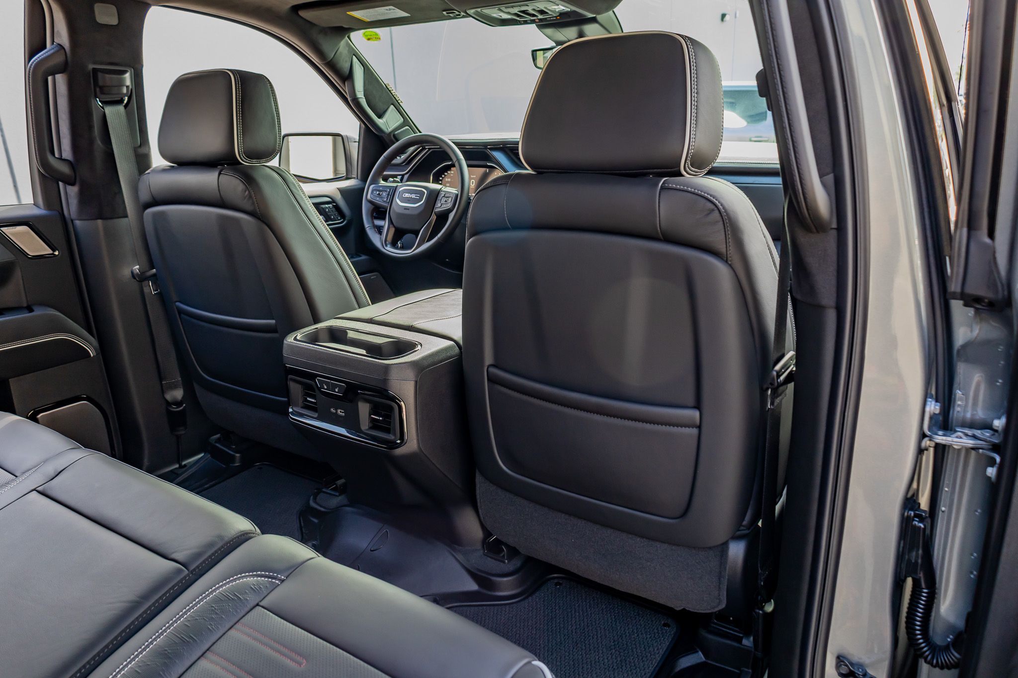 2026 GMC Sierra 1500 AT4X - Photo 32
