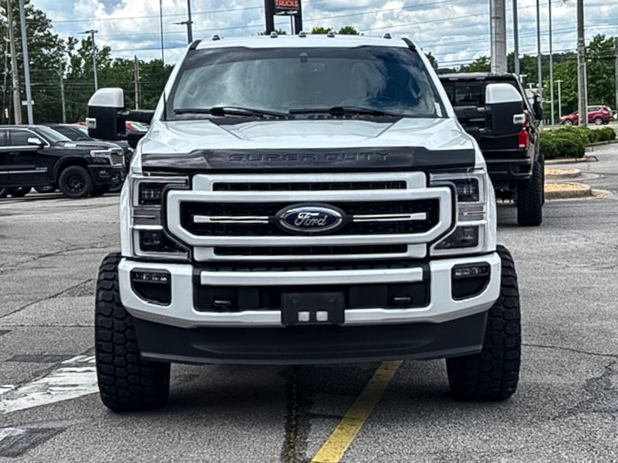 2022 Ford F-250 photo 2
