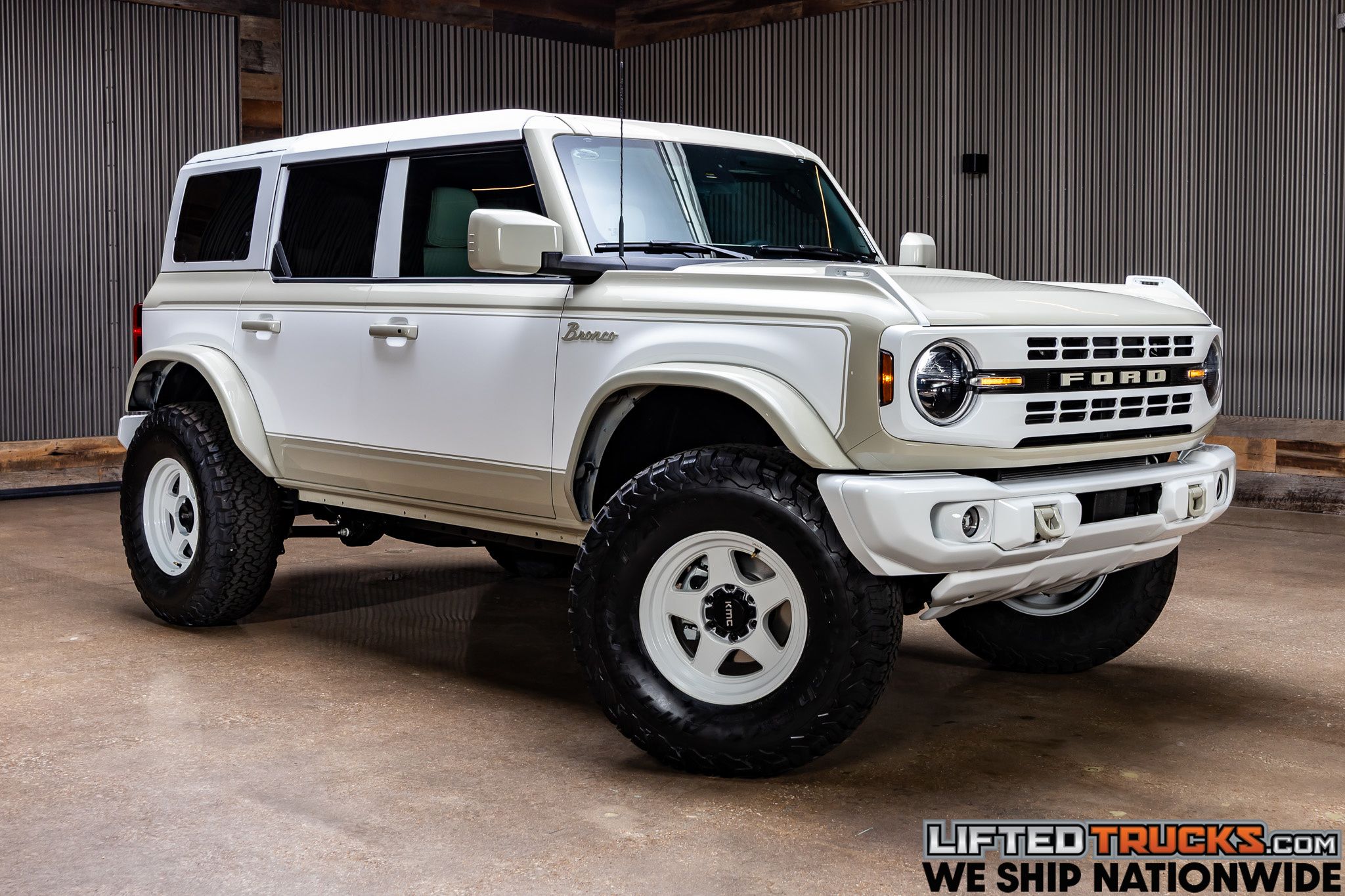 2026 Ford Bronco Heritage Edition 4x4's photo