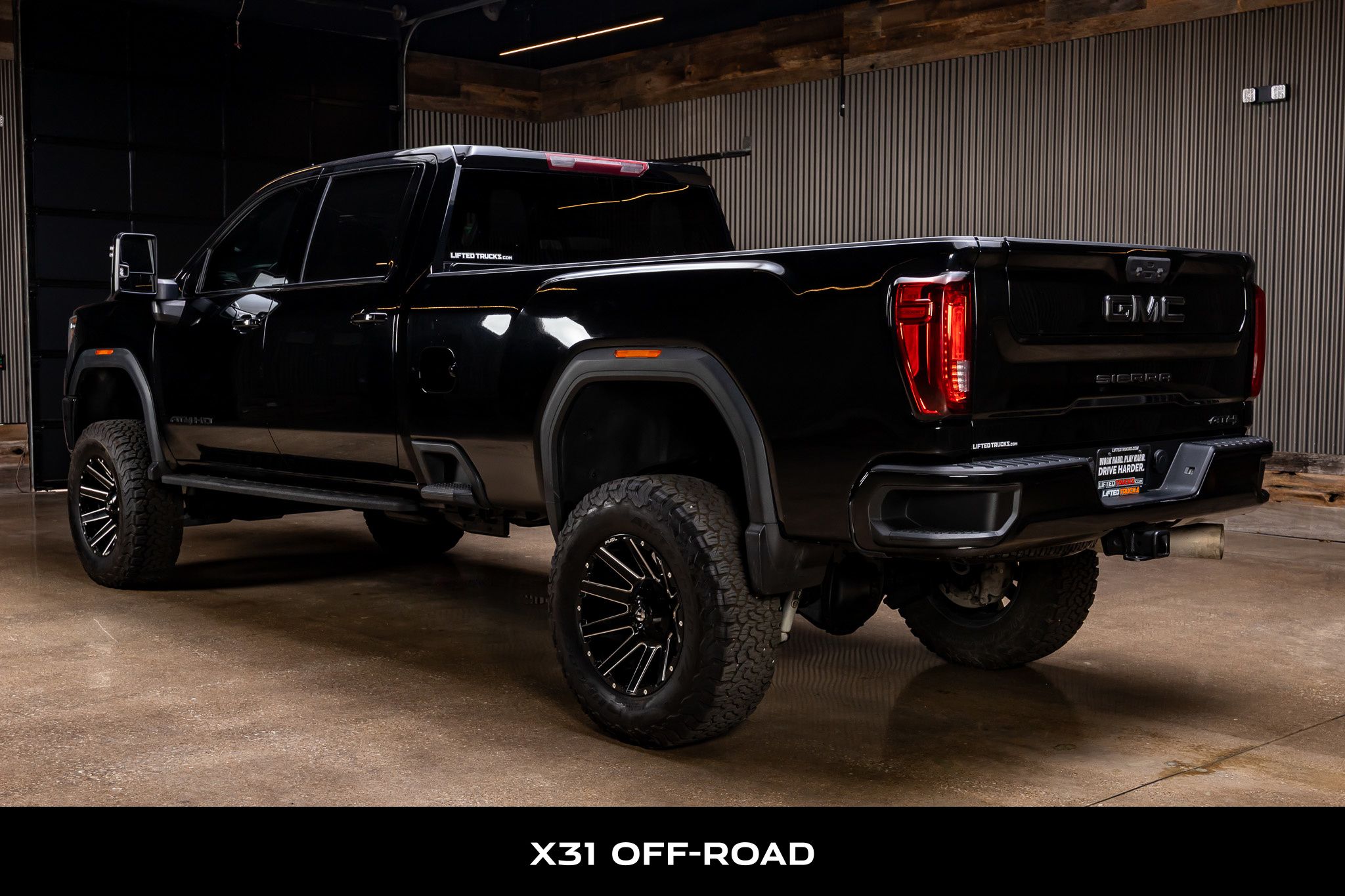 Image 6 of 2022 GMC Sierra 2500HD AT4 Truck