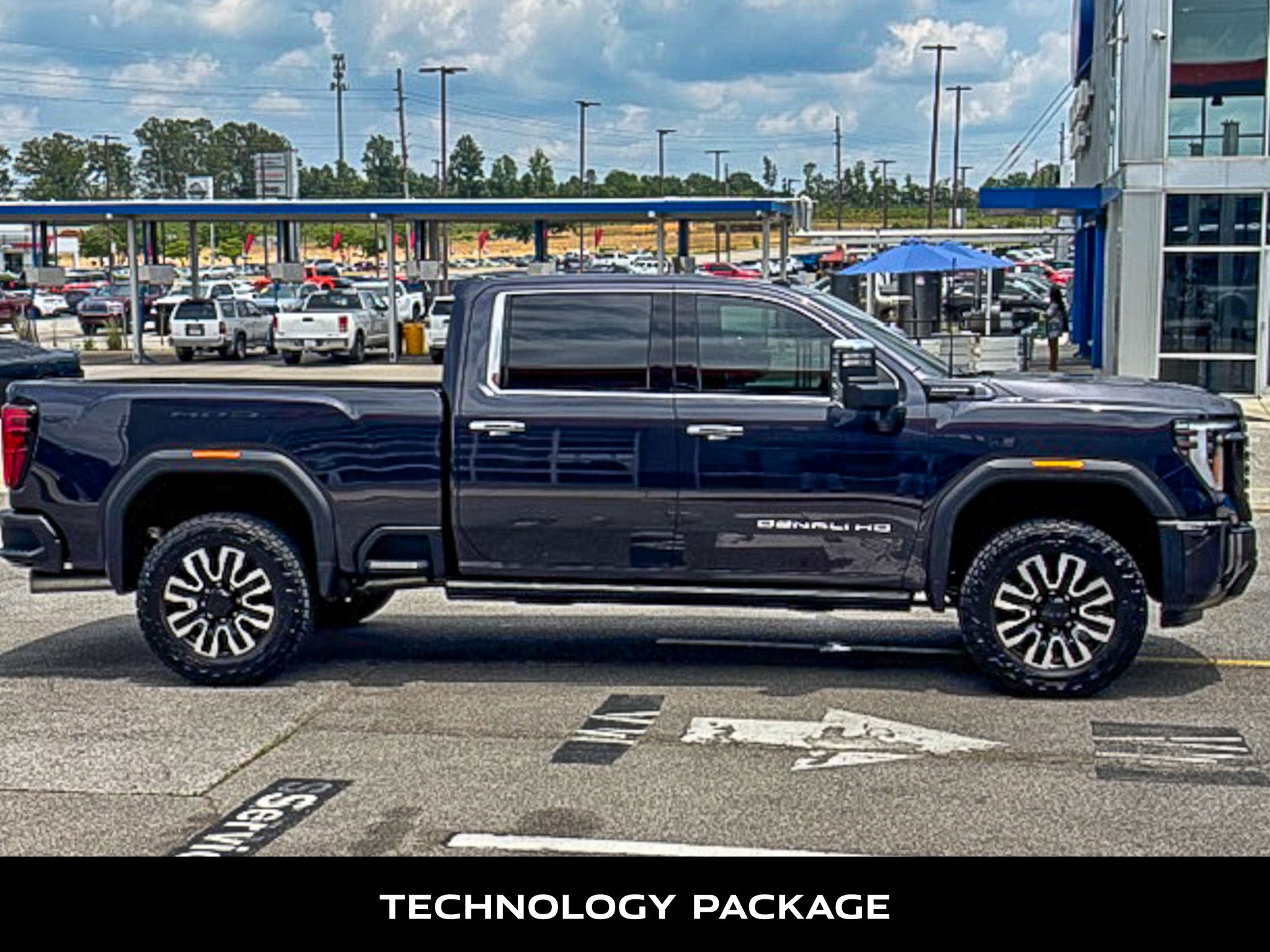 Image 9 of 2025 GMC Sierra 2500HD Denali Ultimate Truck