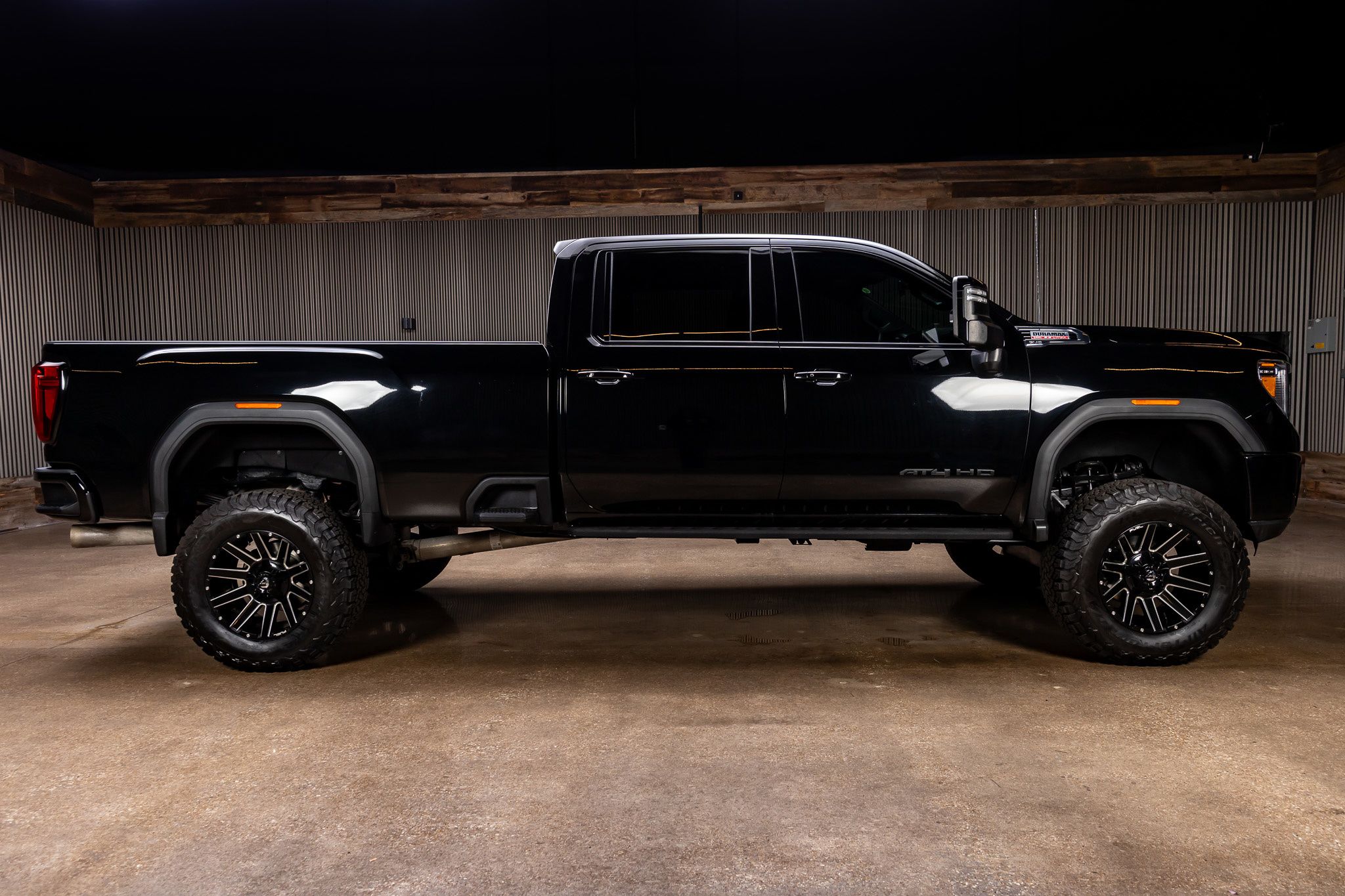 Image 10 of 2022 GMC Sierra 2500HD AT4 Truck