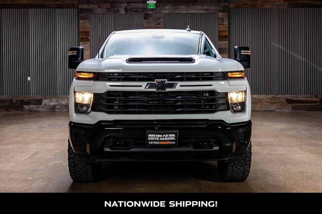 Used 2024 Chevrolet Silverado 2500HD Custom Truck