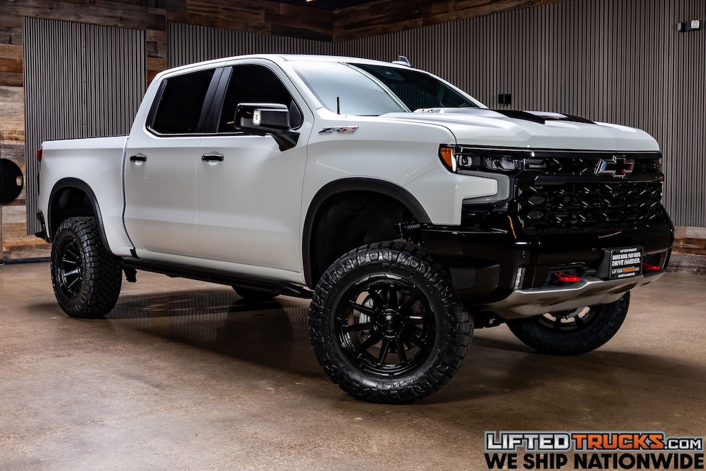 Used 2025 Chevrolet Silverado 1500 ZR2 Truck