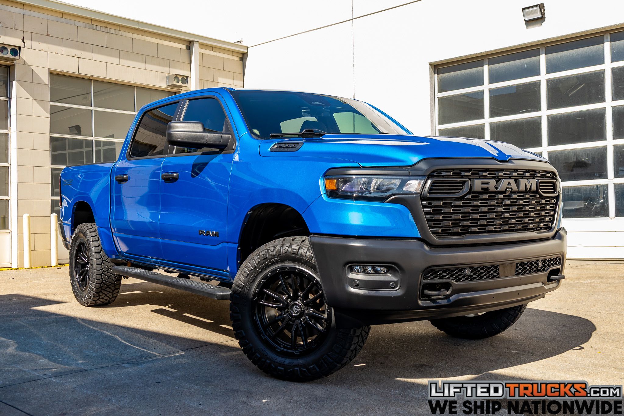 2025 RAM 1500 Warlock 4x4 Crew Cab 5'7's photo