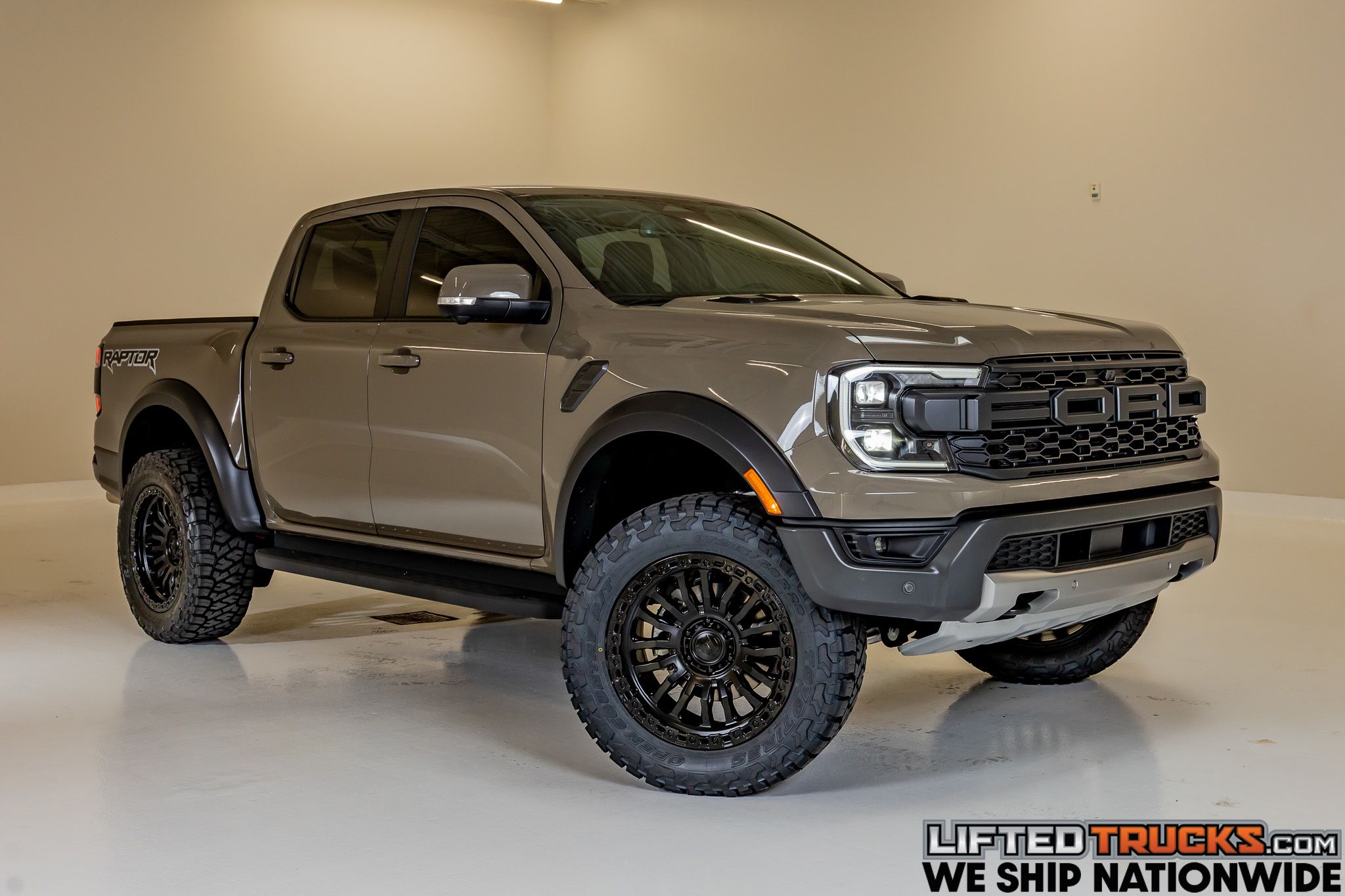 2025 Ford Ranger Raptor 4x4 SuperCrew 5' Box's photo