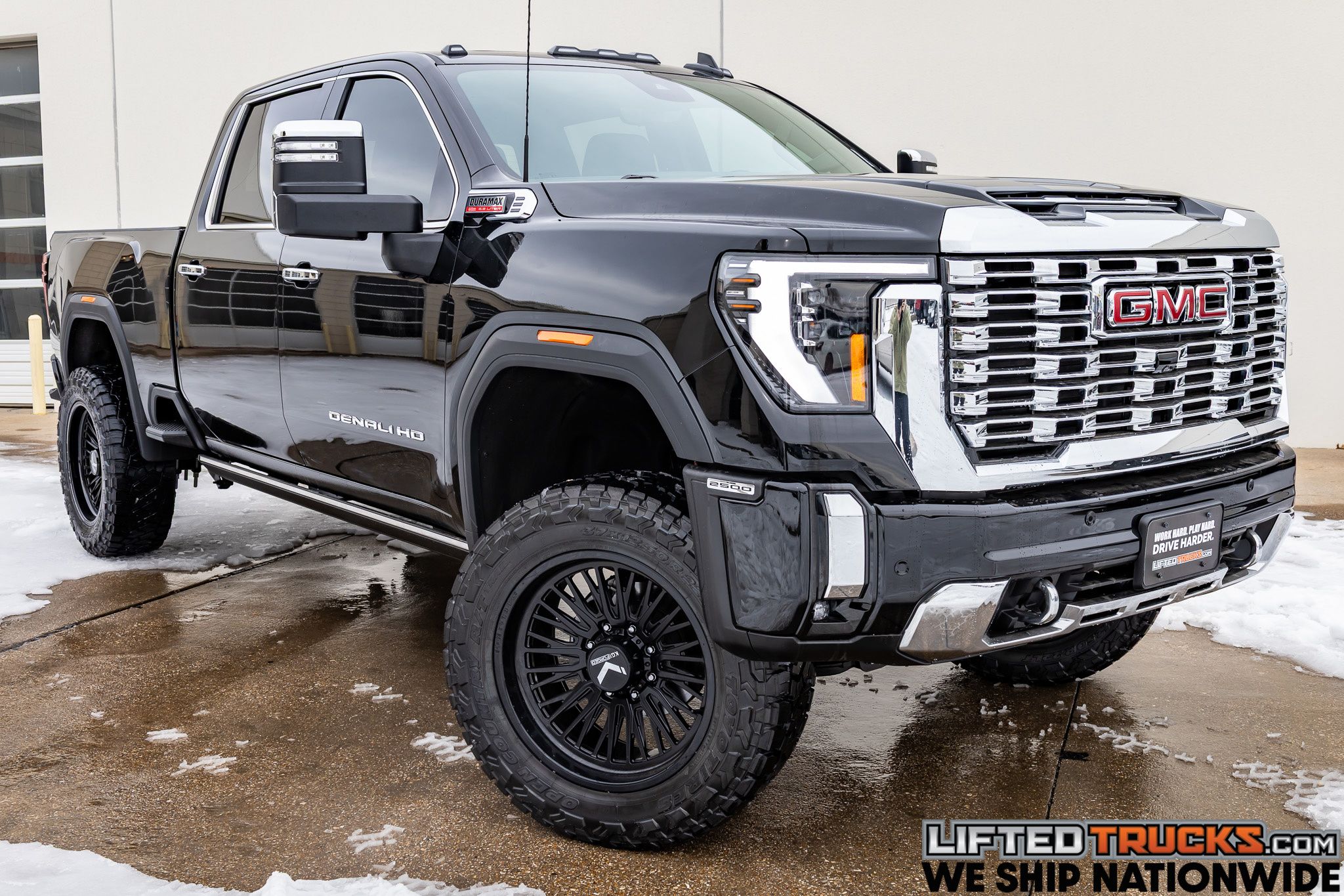 2024 GMC Sierra 4WD Crew Cab Standard Box Denali's photo