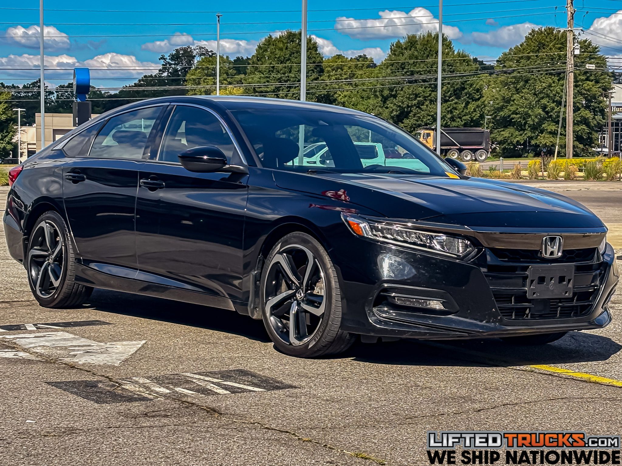 2020 Honda Accord Sport's photo