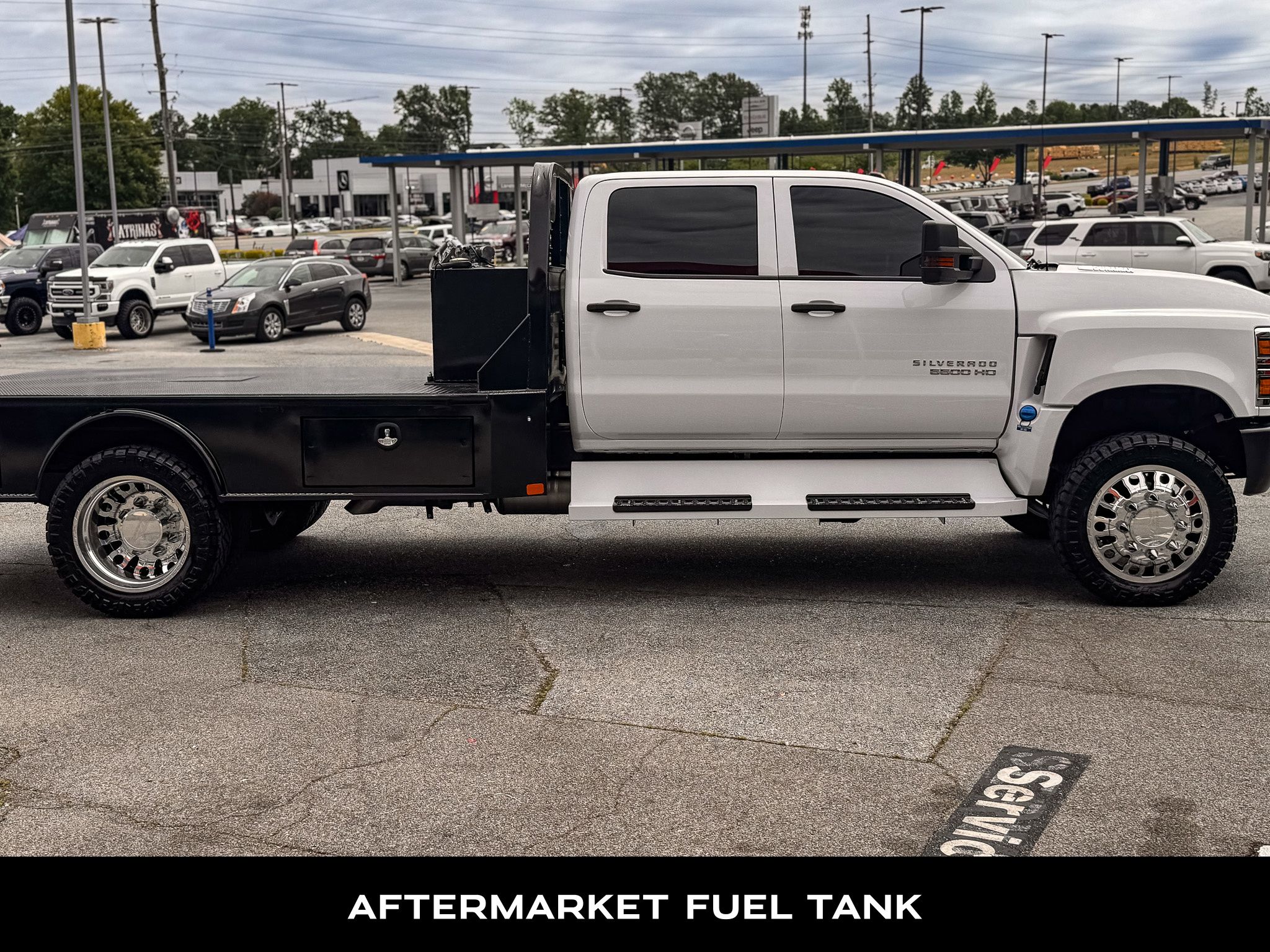 Image 8 of 2024 Chevrolet Silverado 4500HD Work Truck