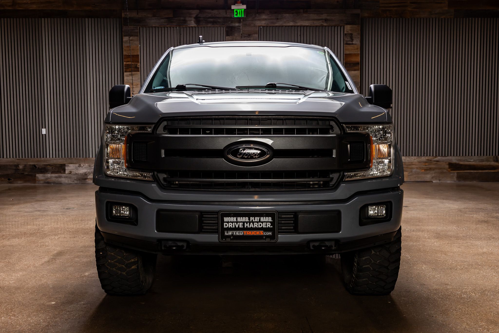 2020 Ford F-150 XLT photo 3